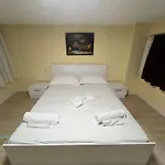 Apartment Anxhelo's Tirana