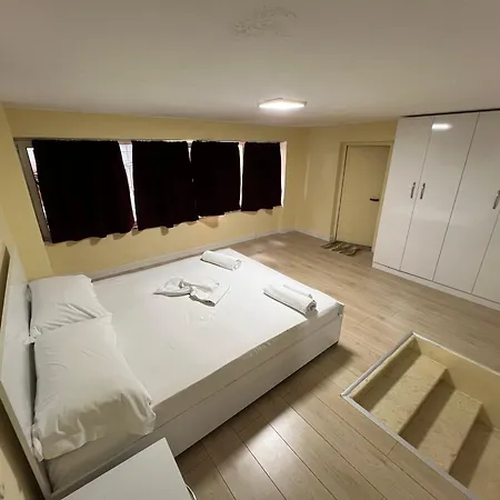 Apartment Anxhelo's *